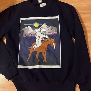 Sweatshirt